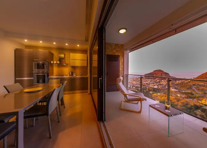 Arca Superior * Чефалу